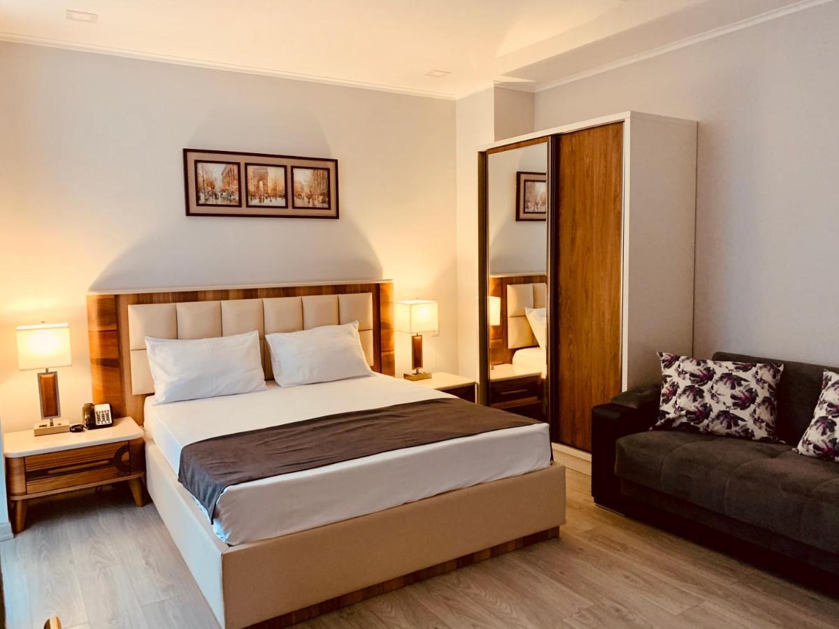 Hotel Tsereteli Palace Batumi Luaran gambar