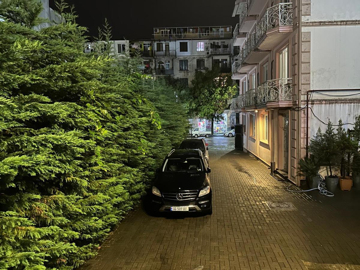 Hotel Tsereteli Palace Batumi Luaran gambar